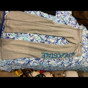 Aeropostale grey sweatpants, good condition
